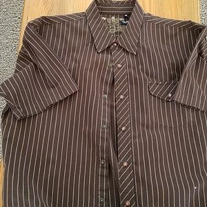 Short sleeved Shirt